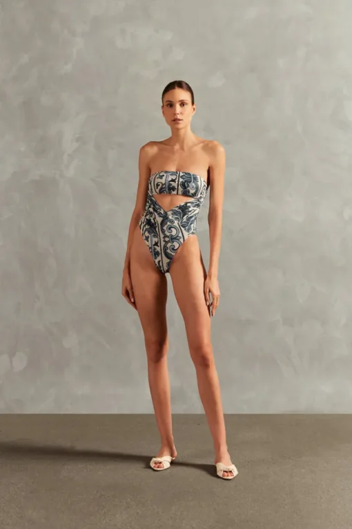 Hera High-Leg Strapless Swimsuit