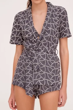 Verano Jeans Over Blouse