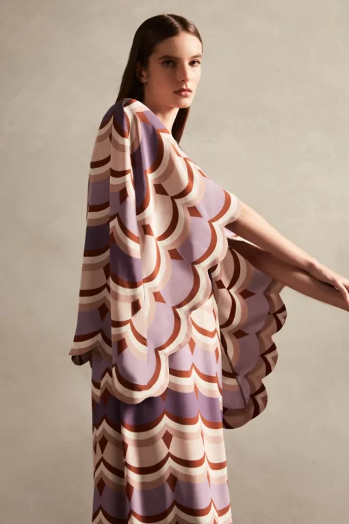 Vintage Waves V-Neck Long Dress
