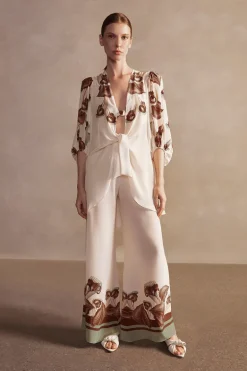 Arisaema Voluminous Sleeves Shirt