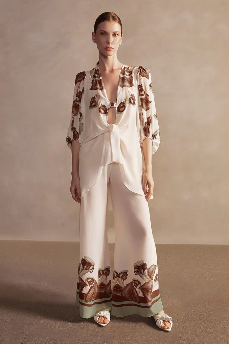 Arisaema Voluminous Sleeves Shirt