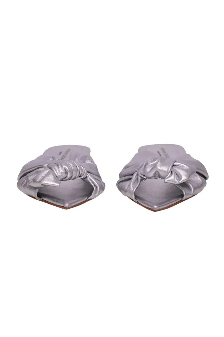 Flat Sandals With Knot