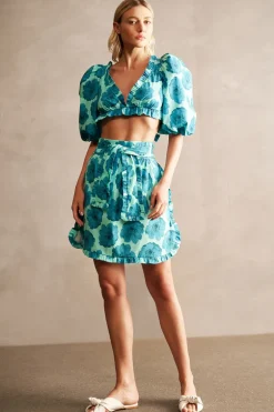 Floral Classic Ruffled Cropped Blouse