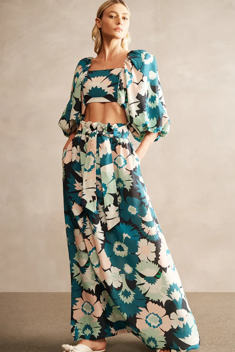 Flower Power Puff-Sleeved Blouse