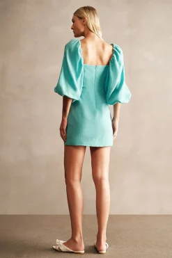 Lipstick Solid Puff-Sleeved Short Dress