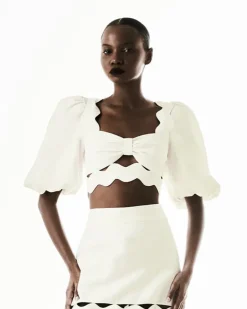 Moves Puff-Sleeved Cropped Blouse