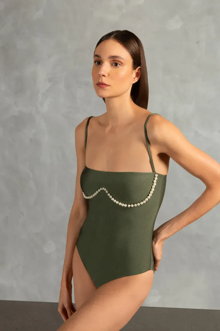 Oysters Solid Strapless Swimsuit With Pearls