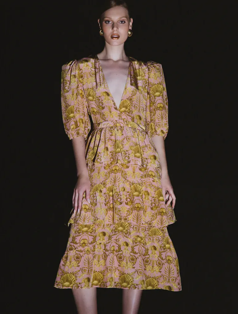 Seashell Puff-sleeved Ruffled Midi Dress