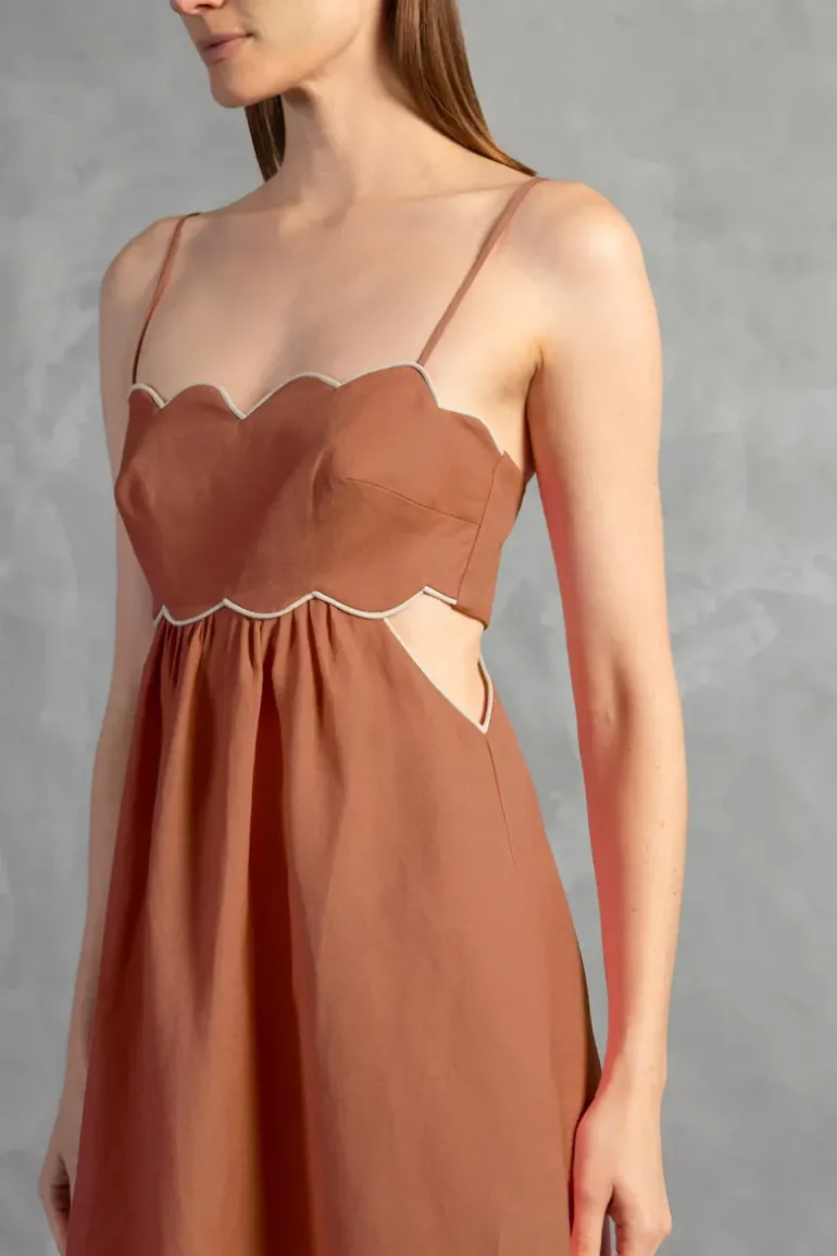 Seashell Solid Cut-Out Long Dress