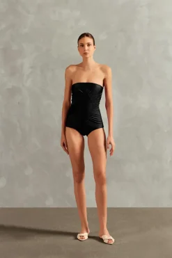 Solid Frilled Strapless Swimsuit