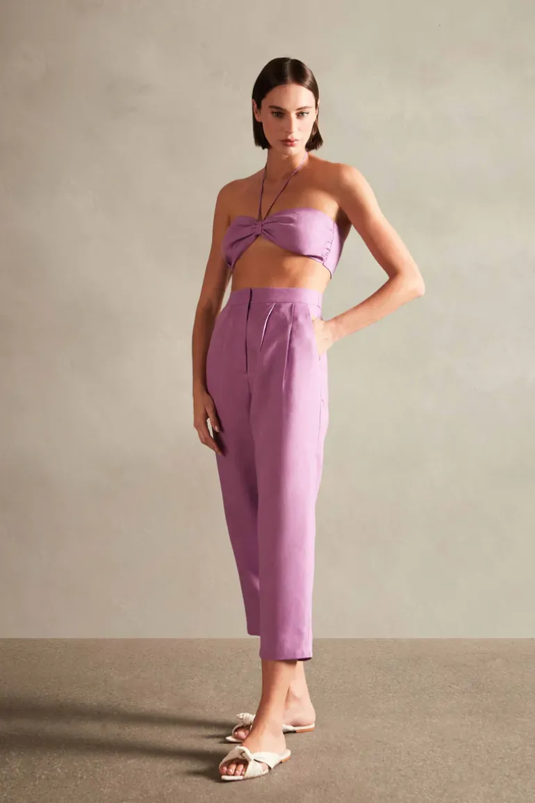 Solid Top With Straps