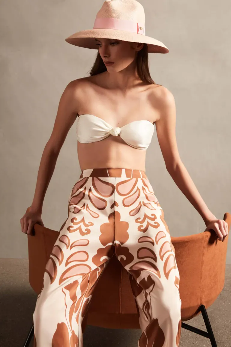 Spray Of Flower Wide-Leg Pants