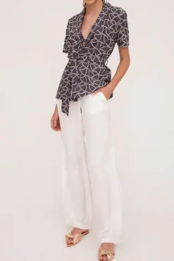 Verano Jeans Over Blouse