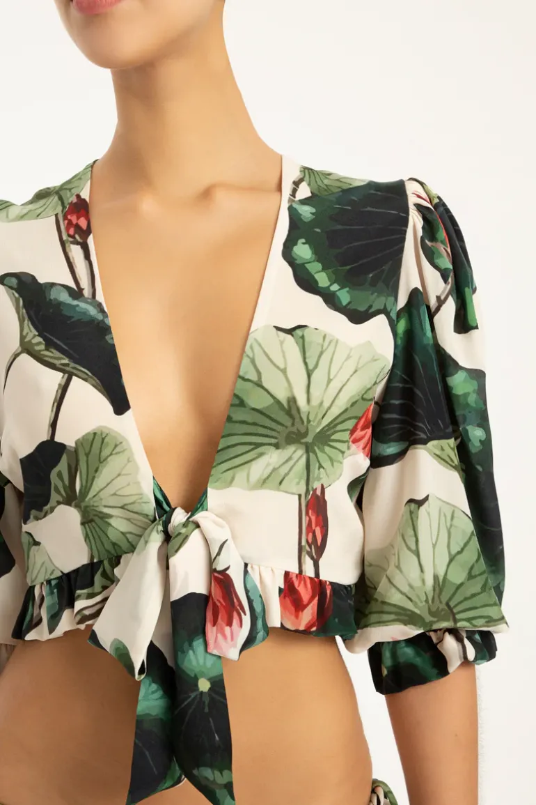 Victoria Regia Ruffled Blouse