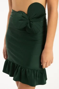 Victoria Regia Solid Short Skirt