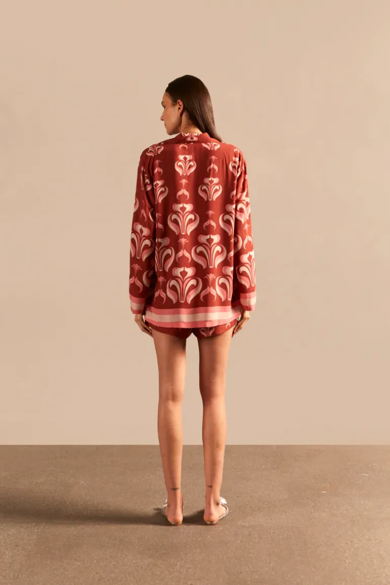 Vintage Lily Long-Sleeved Shirt